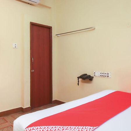Oyo 23098 Ushama Heritage Guest House Ποντισερί Εξωτερικό φωτογραφία