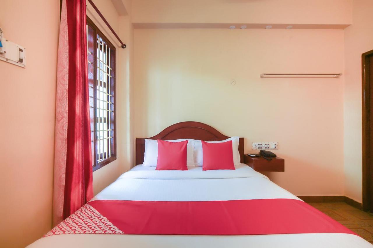 Oyo 23098 Ushama Heritage Guest House Ποντισερί Εξωτερικό φωτογραφία