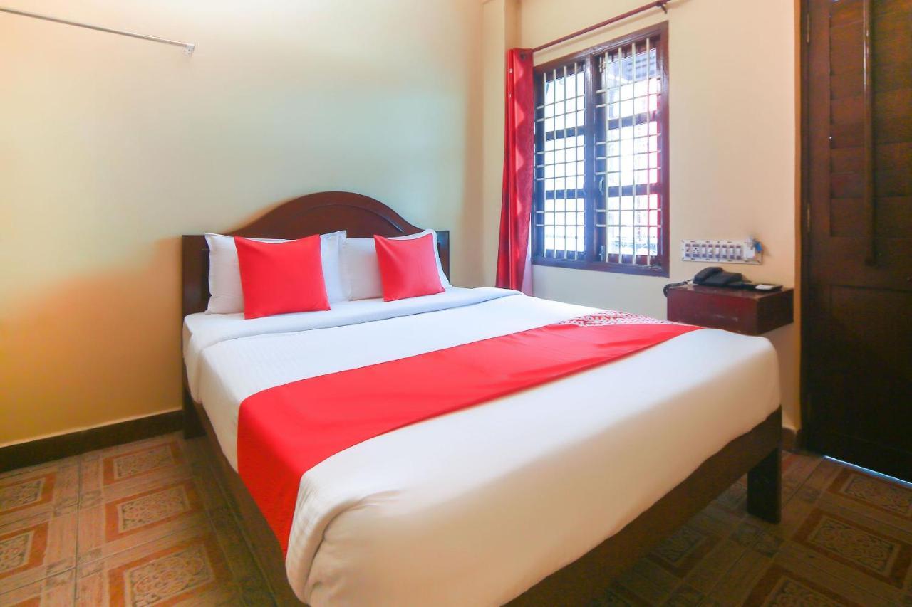 Oyo 23098 Ushama Heritage Guest House Ποντισερί Εξωτερικό φωτογραφία