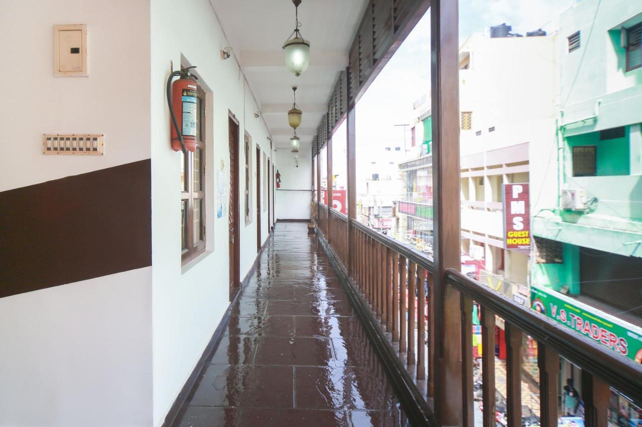 Oyo 23098 Ushama Heritage Guest House Ποντισερί Εξωτερικό φωτογραφία